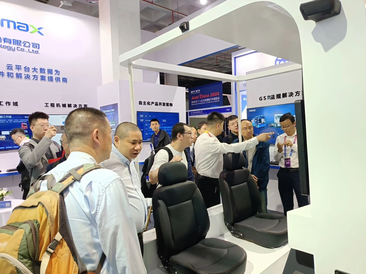 qianzhuang15.jpg qianzhuang15.jpg